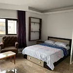 Centrul Vechi Old Apartments In Bucharest